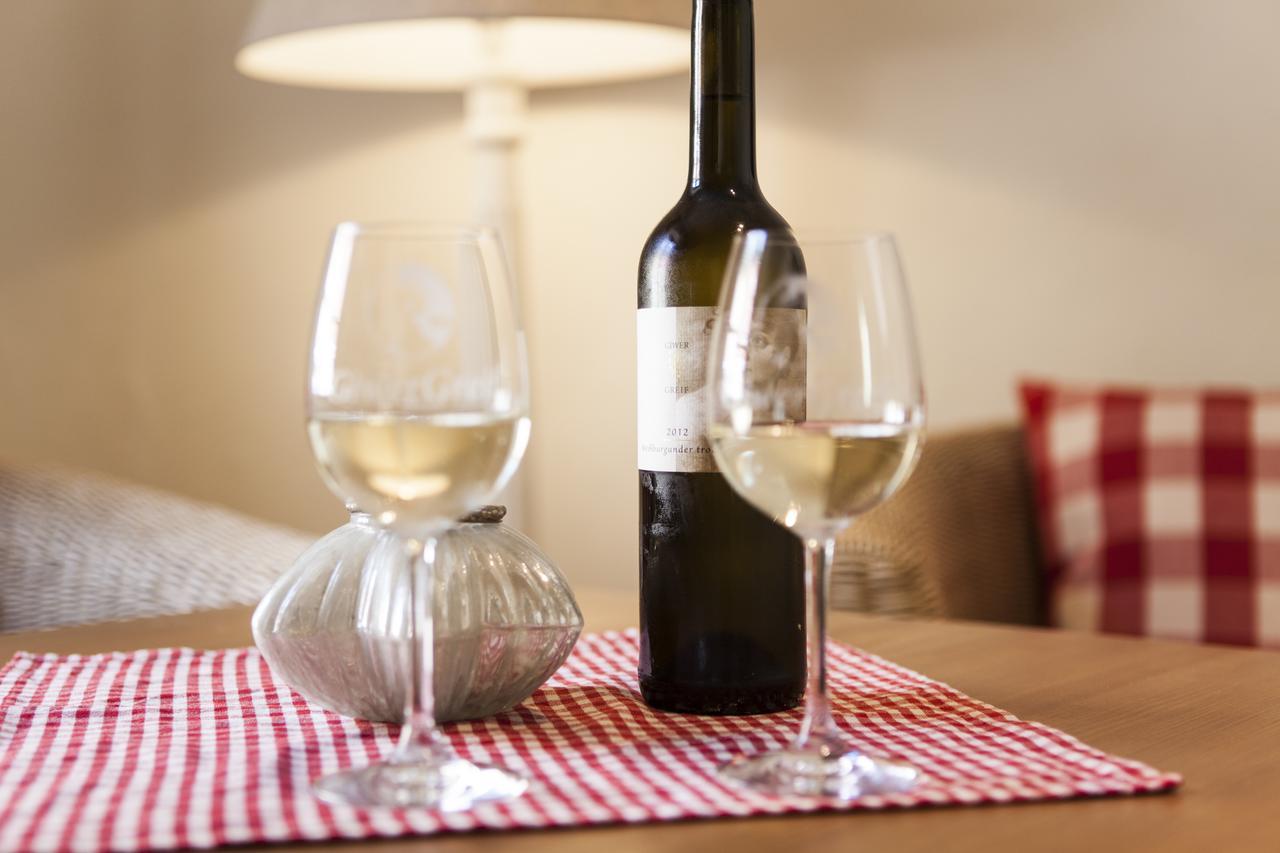 Wasserliesch Weingut & Gaestehaus Giwergreif מראה חיצוני תמונה